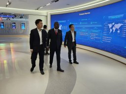 Visite de travail avec des partenaires leaders mondiaux dans le domaine de l'Intelligence Artificielle (IA)